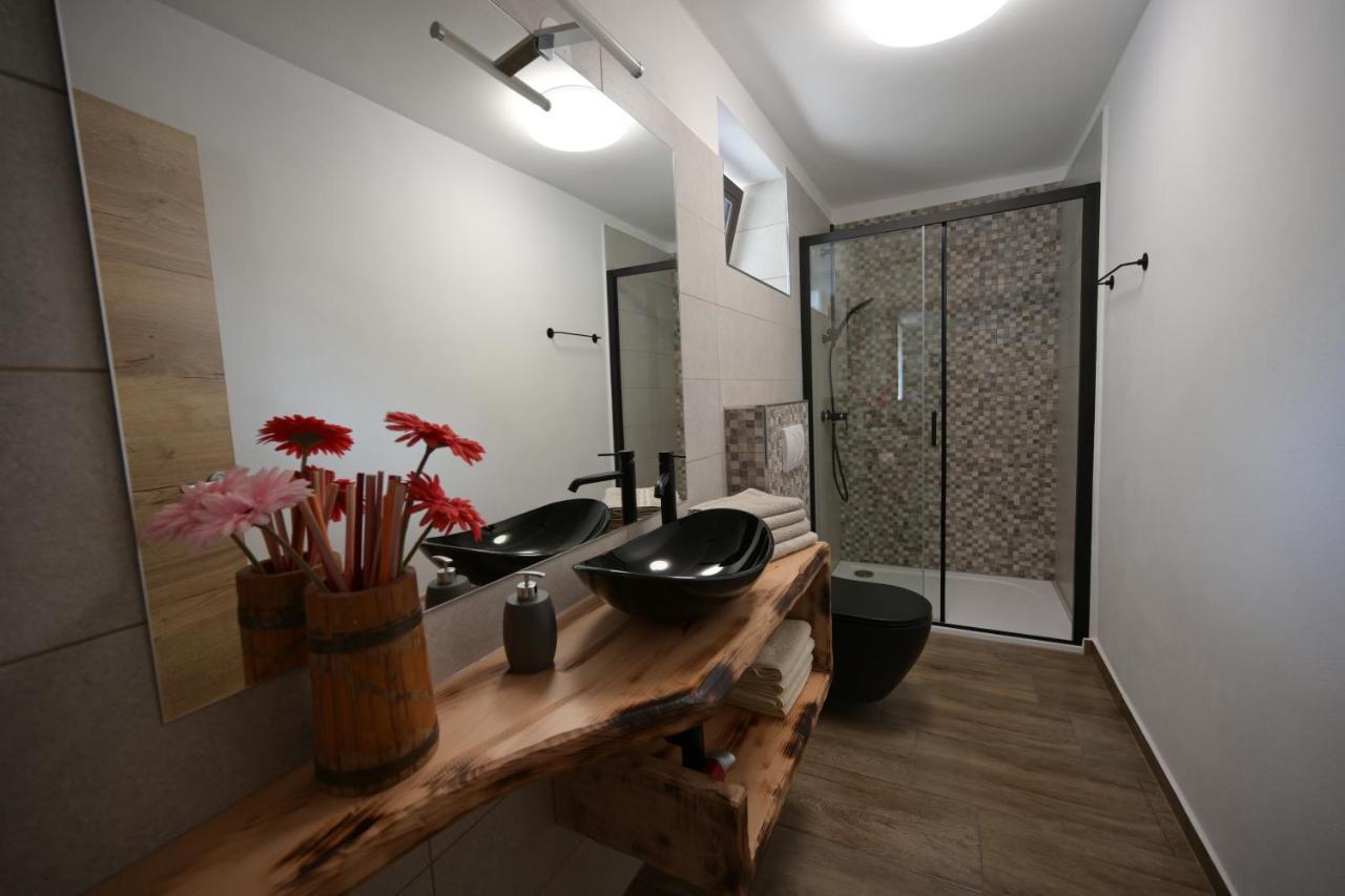 Apartments Ten Sen Кобарид Екстериор снимка