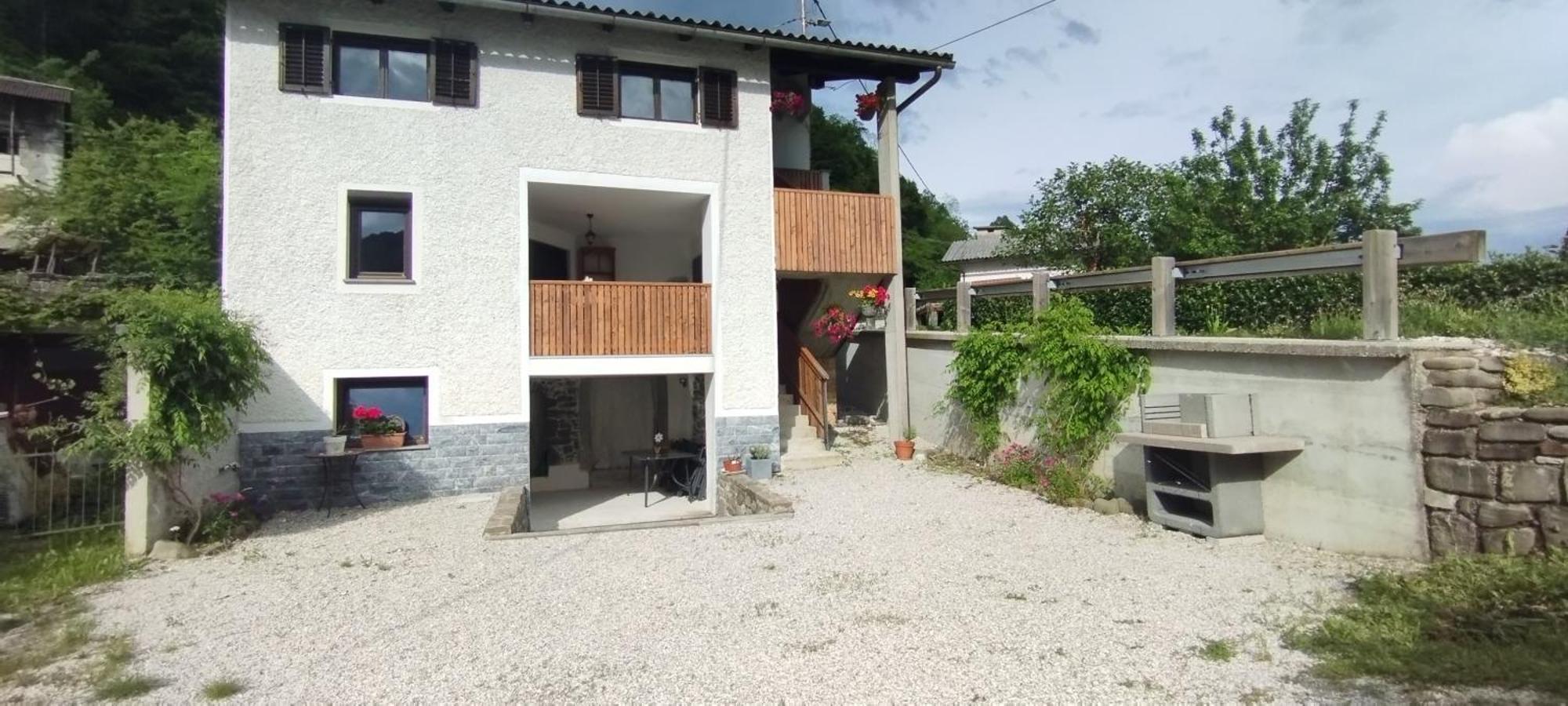Apartments Ten Sen Кобарид Екстериор снимка